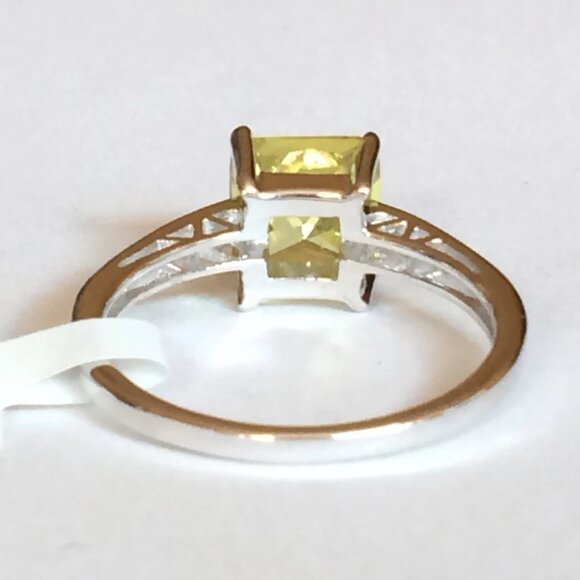 Sterling Silver Green Cubic Zirconia Ring Size 9 10 Princess Simulated Peridot - Picture 6 of 12